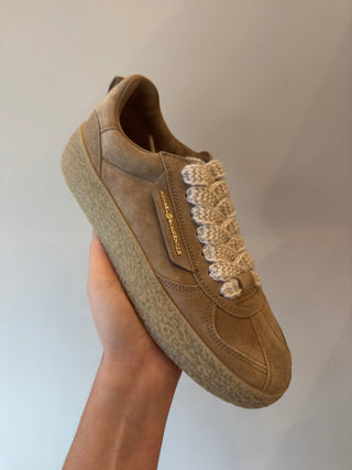 Kennel & Schmenger | Suede Tan Sneaker
