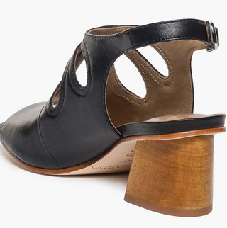 Bernardo | Lainey | Black