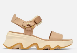 Sorel | Kinetic Impact Y Strap High Sandal | Honest Beige