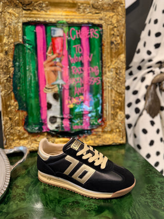 Back 70 | Jogger | Black/Gold