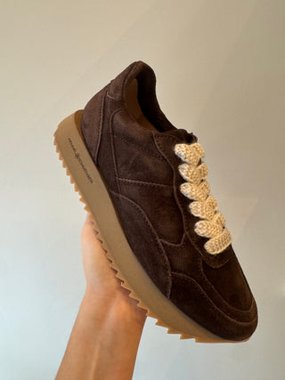 Kennel & Schmenger | Suede Chocolate Runner