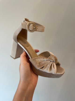 Pelle Moda | Anesa | Champagne Velvet