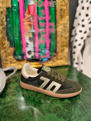 Back 70 | Cloud | Velvet Olive Gold