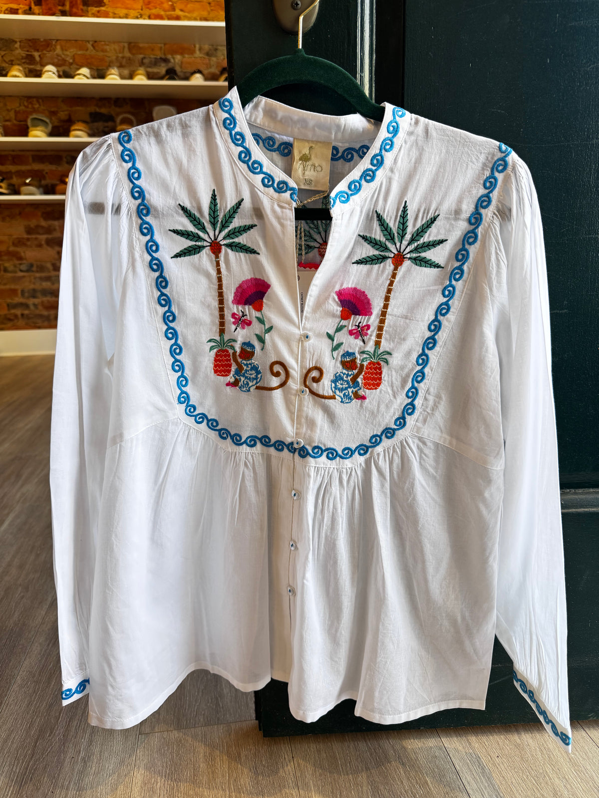 Nimo | Catnep Blouse | White Monkey Embroidery – Cate's