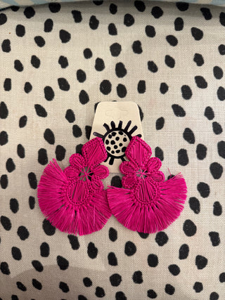 Iraca Large Earring | Fleur De Lis Fringe | Fuchsia