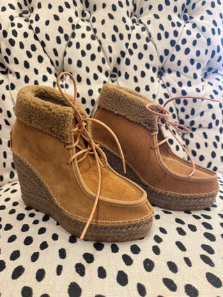 Andre Assous | Charlotte | Cognac Suede